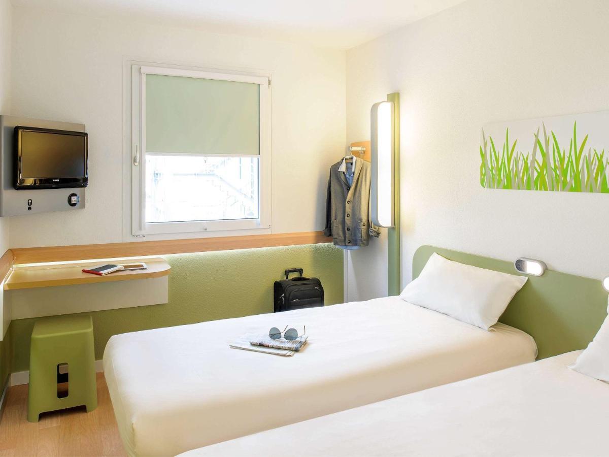Ibis Budget Newport Exteriör bild